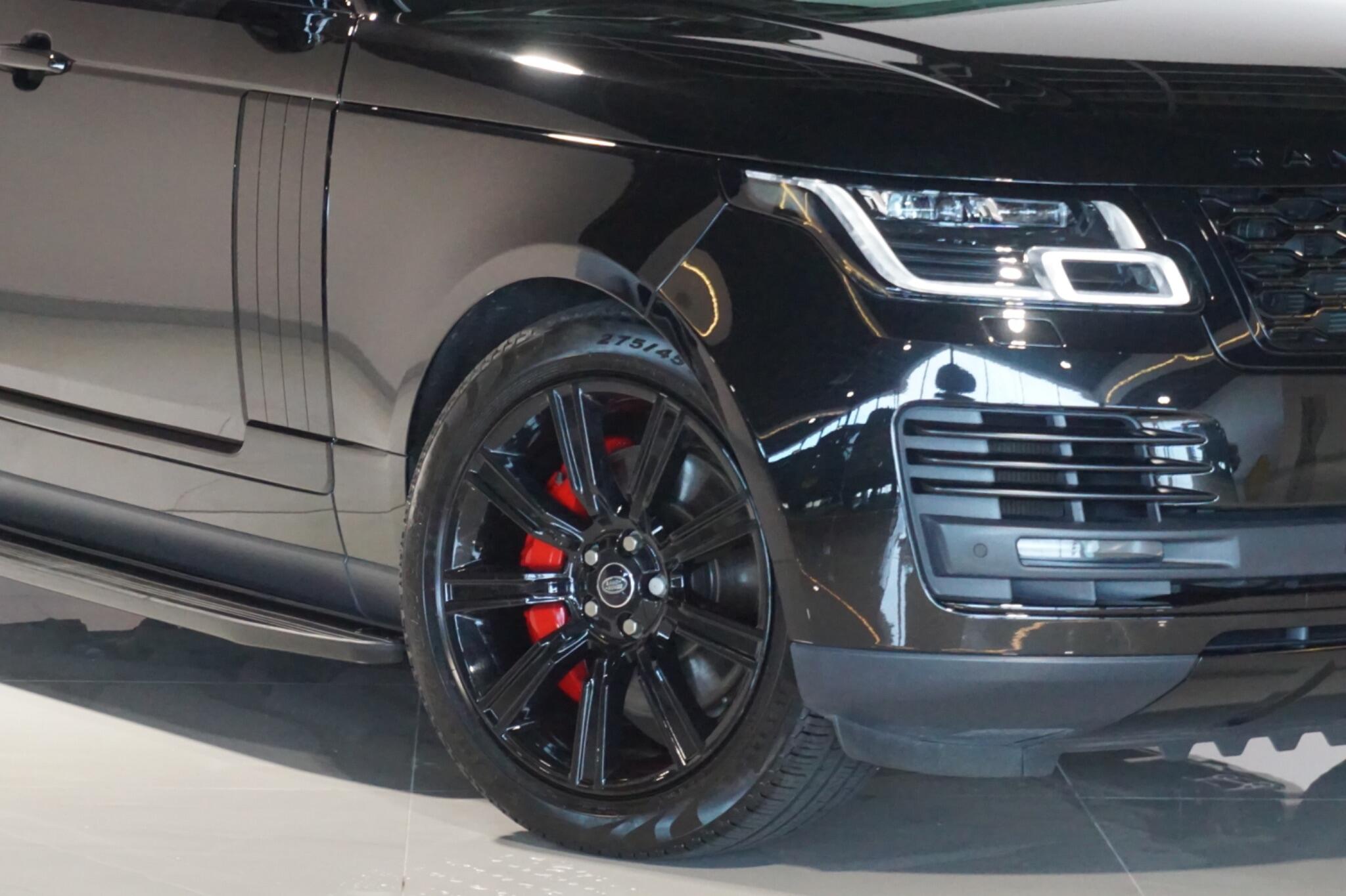 Land Rover Range Rover 2.0 P400e 13.1kWh Westminster Black SUV 5dr Petrol Plug-in Hybrid Auto 4WD Euro 6 (s/s) (404 ps)